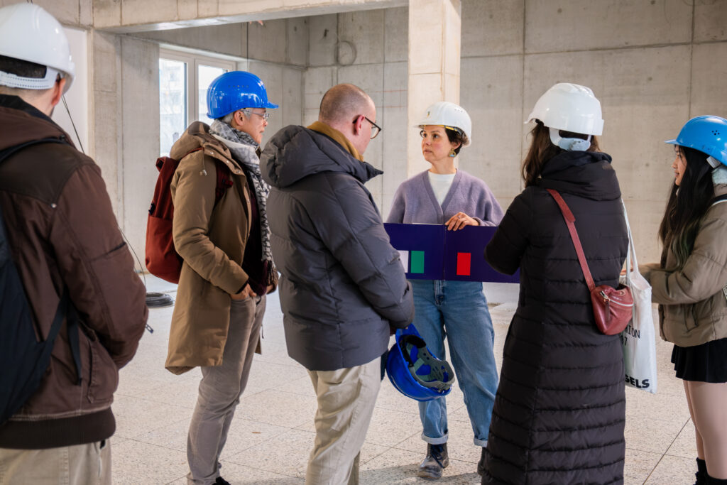 Random Conversations Baustellenbesuch